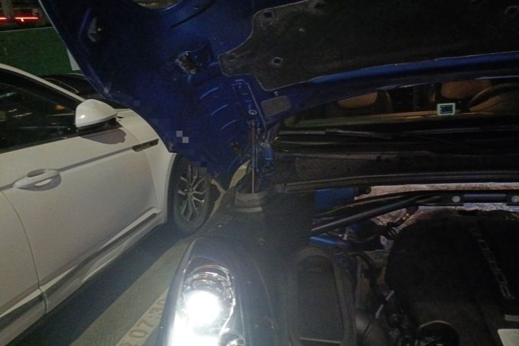 Used Porsche Macan 2016 Macan 2.0T Engine Bay Right