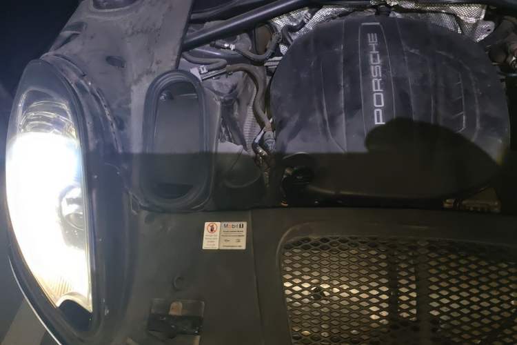 Used Porsche Macan 2016 Macan 2.0T Engine Bay Right