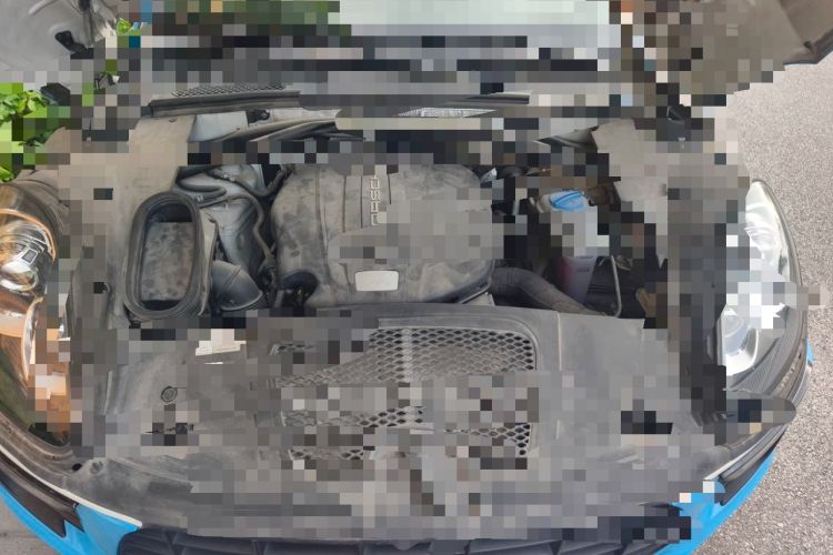 Used Porsche Macan 2016 Macan 2.0T Engine Bay