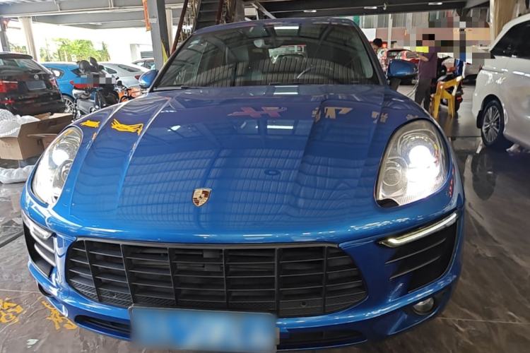 Used Porsche Macan 2016 Macan 2.0T Front