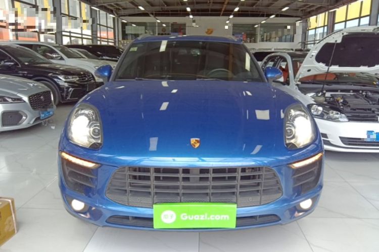 Used Porsche Macan 2016 Macan 2.0T Front
