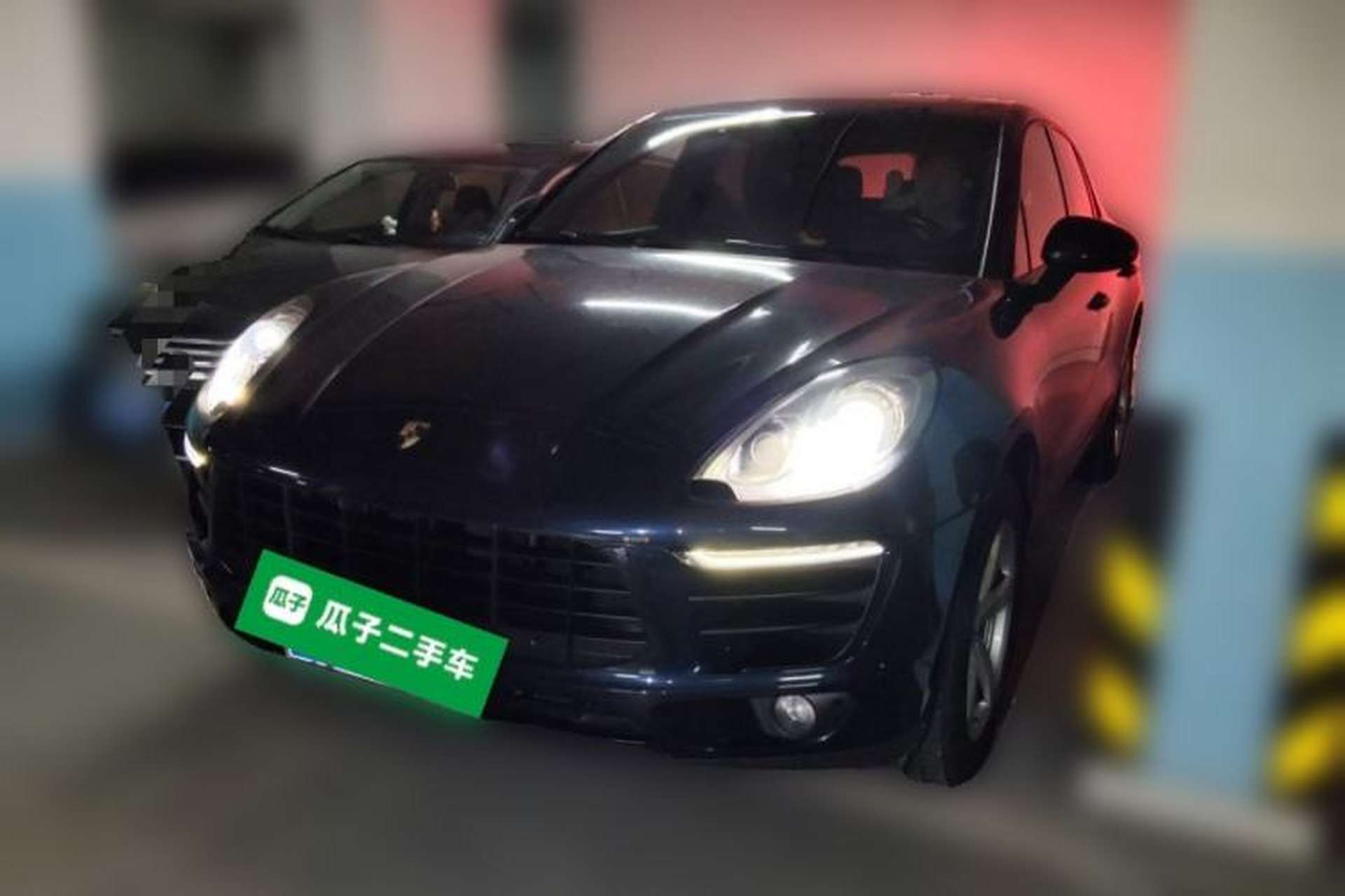 Used Porsche Macan 2016 Macan 2.0T Front Left 45 Deg