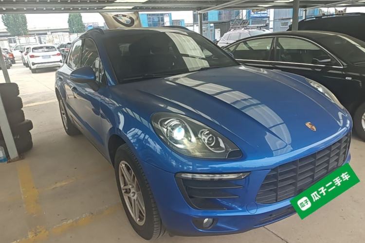 Used Porsche Macan 2016 Macan S 3.0T Front Right 45 Deg