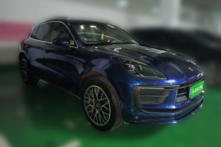 Used Porsche Macan 2016 Macan S 3.0T Front Right 45 Deg