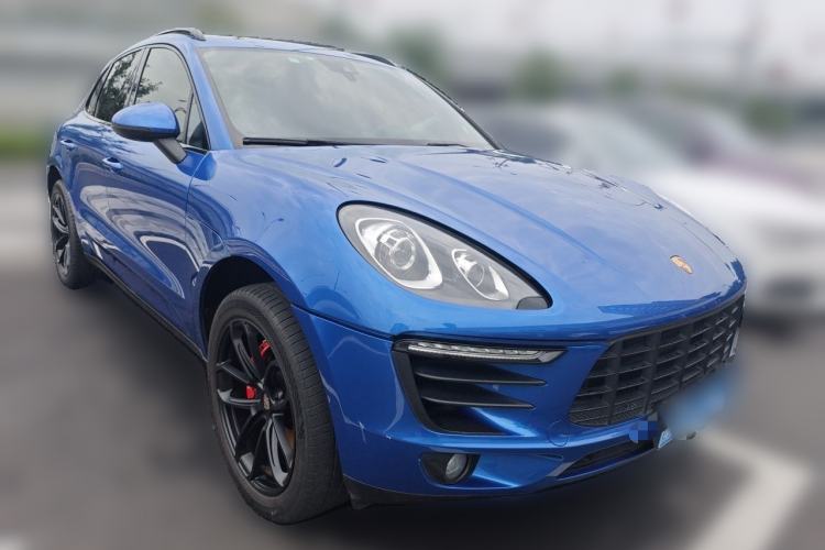 Used Porsche Macan 2016 Macan S 3.0T Front Right 45 Deg