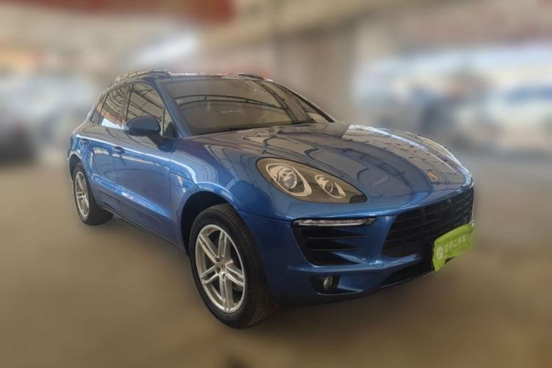 Used Porsche Macan 2016 Macan 2.0T Front Right 45 Deg