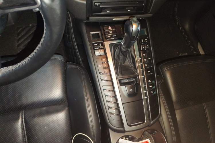 Used Porsche Macan 2016 Macan S 3.0T Gear Lever