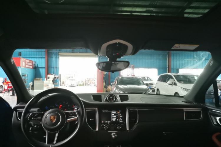 Used Porsche Macan 2016 Macan 2.0T Headliner