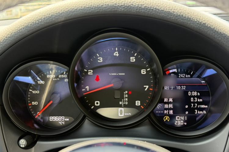 Used Porsche Macan 2016 Macan 2.0T Instrument Cluster