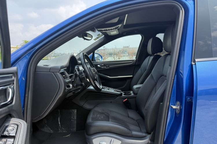 Used Porsche Macan 2016 Macan 2.0T Interior 6