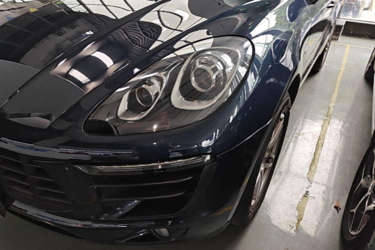 Used Porsche Macan 2016 Macan 2.0T Left Front Headlight