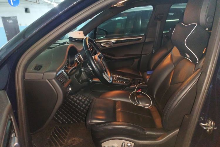 Used Porsche Macan 2016 Macan S 3.0T Left Front Seat