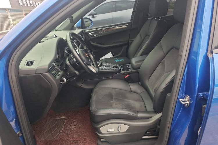 Used Porsche Macan 2016 Macan S 3.0T Left Front Seat