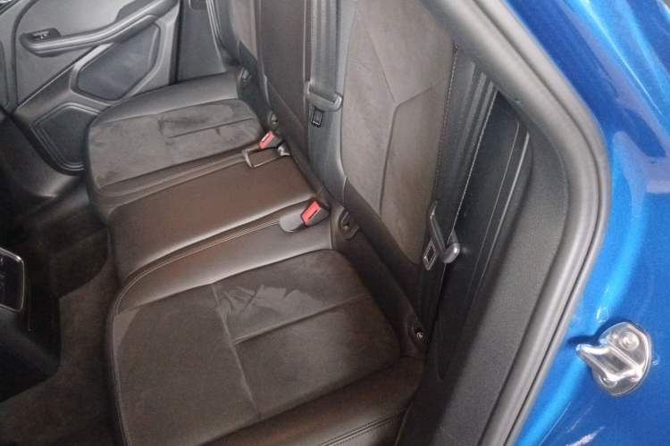 Used Porsche Macan 2016 Macan S 3.0T Left Rear Seat