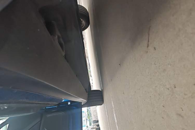 Used Porsche Macan 2016 Macan S 3.0T Left Side Sill