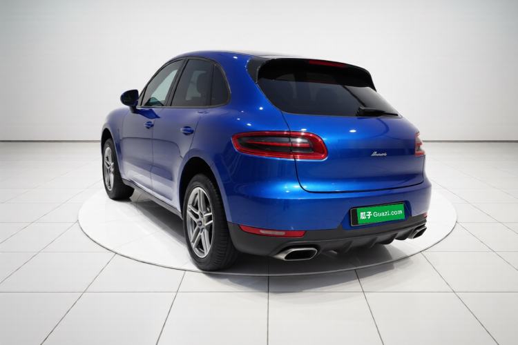 Used Porsche Macan 2016 Macan 2.0T Rear Left 45 Deg