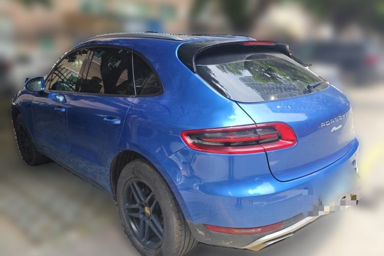 Used Porsche Macan 2016 Macan 2.0T Rear Left 45 Deg
