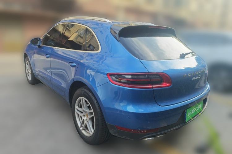 Used Porsche Macan 2016 Macan 2.0T Rear Left 45 Deg