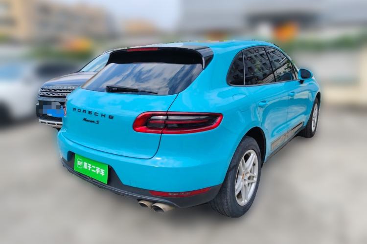 Used Porsche Macan 2016 Macan 2.0T Rear Right 45 Deg