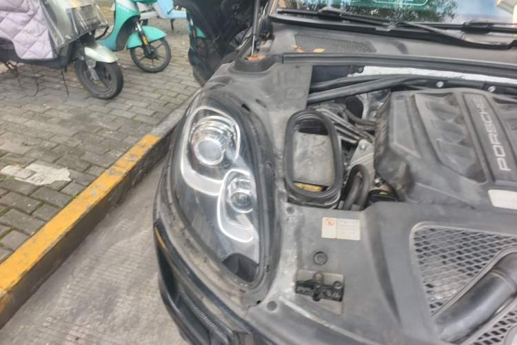 Used Porsche Macan 2016 Macan S 3.0T Right Front Headlight