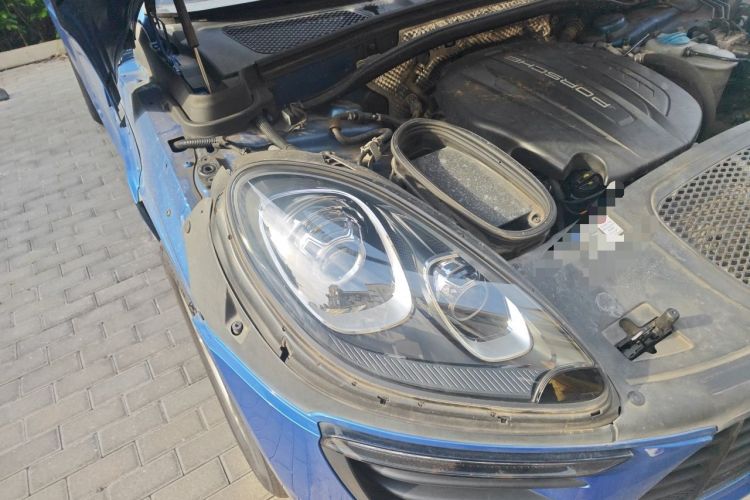 Used Porsche Macan 2016 Macan 2.0T Right Front Headlight