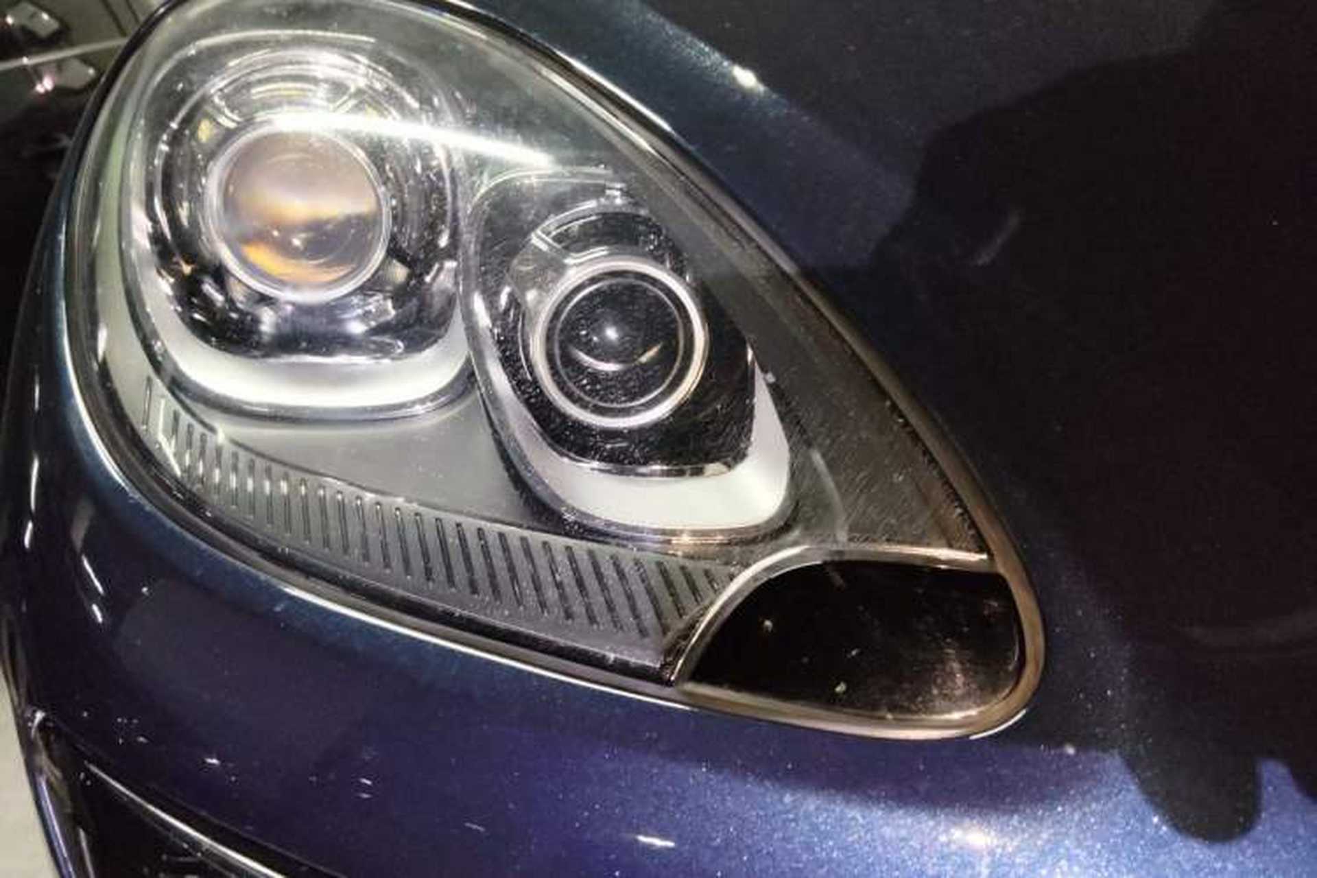 Used Porsche Macan 2016 Macan 2.0T Right Front Headlight