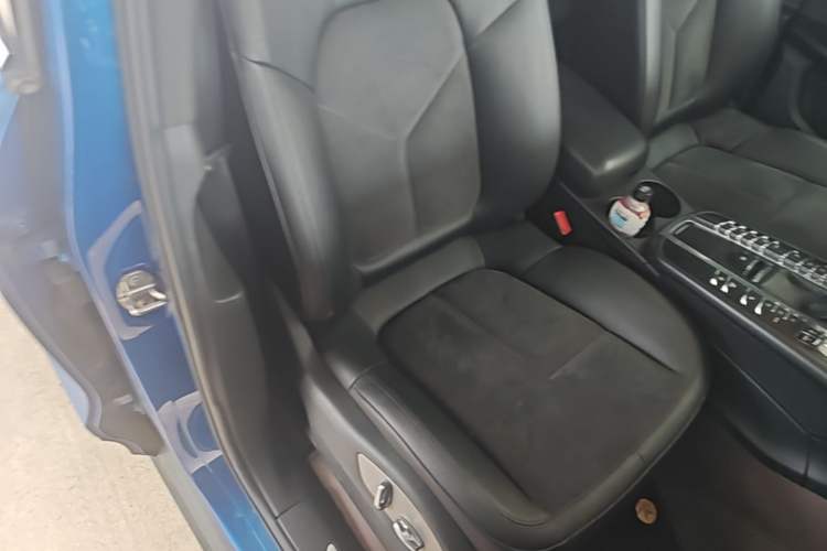 Used Porsche Macan 2016 Macan S 3.0T Right Front Seat