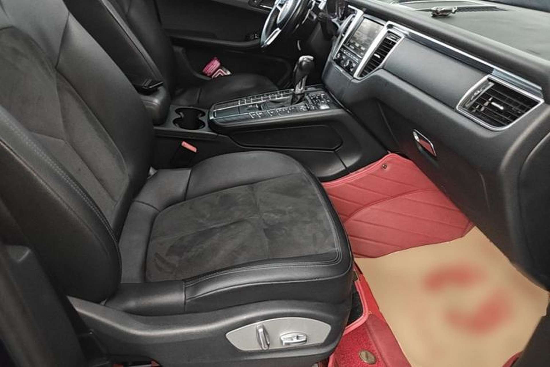 Used Porsche Macan 2016 Macan 2.0T Right Front Seat