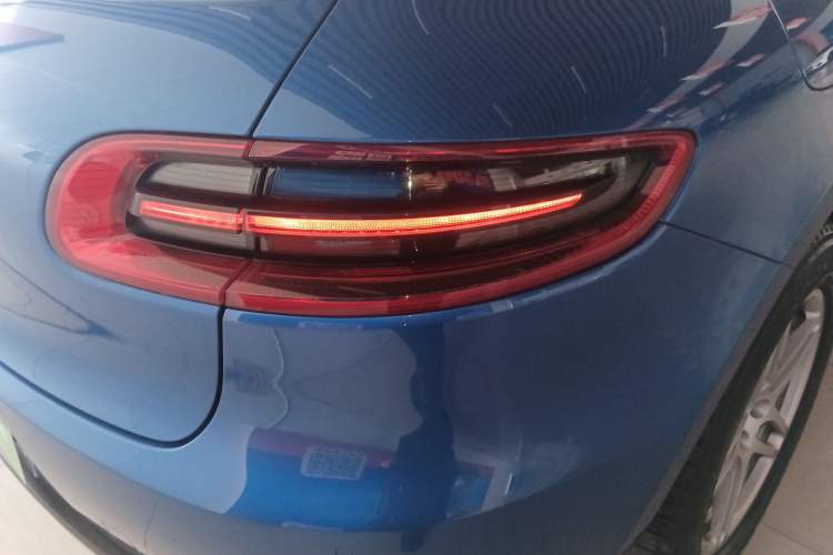 Used Porsche Macan 2016 Macan S 3.0T Right Rear Taillight