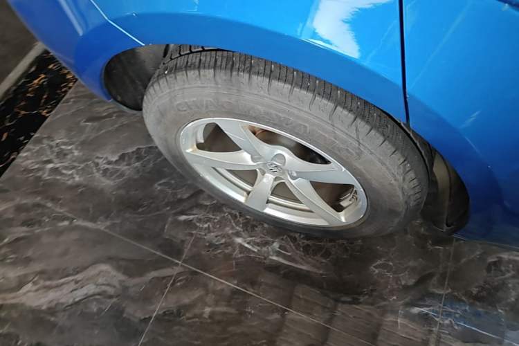 Used Porsche Macan 2016 Macan 2.0T Right Rear Wheel Hub