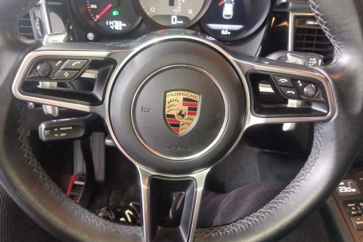 Used Porsche Macan 2016 Macan S 3.0T Steering Wheel