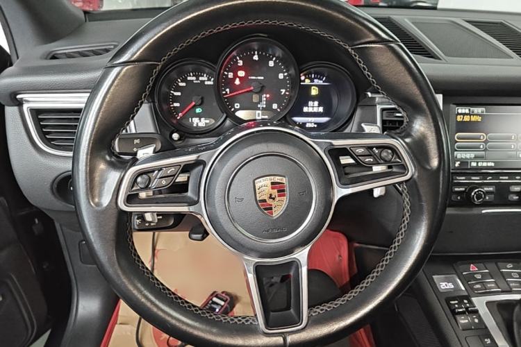 Used Porsche Macan 2016 Macan 2.0T Steering Wheel