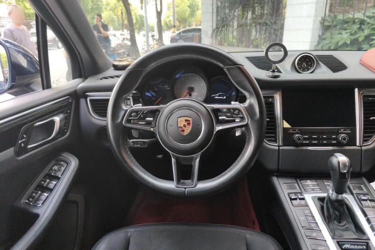 Used Porsche Macan 2016 Macan S 3.0T Steering Wheel