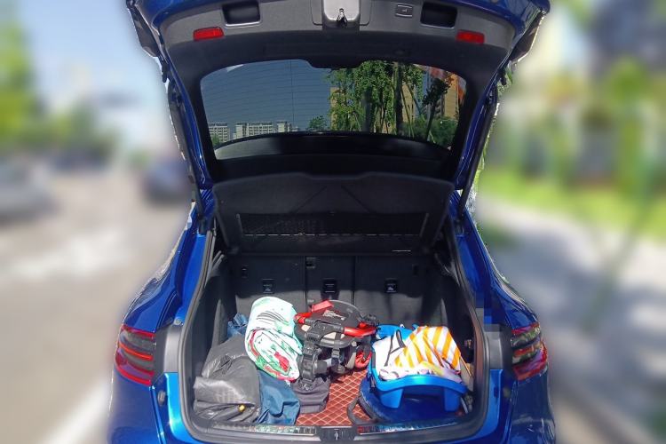 Used Porsche Macan 2016 Macan 2.0T Trunk