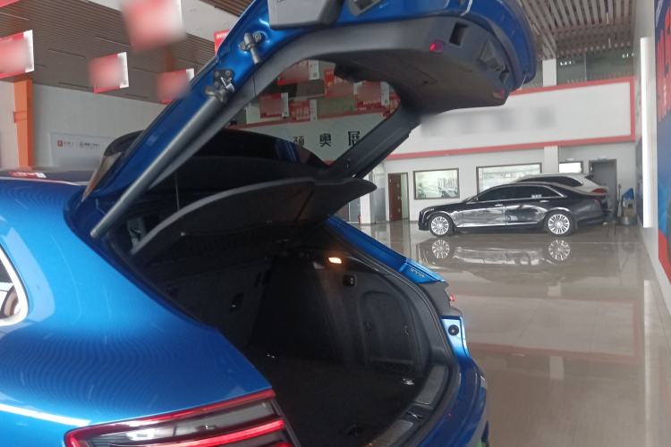 Used Porsche Macan 2016 Macan S 3.0T Trunk