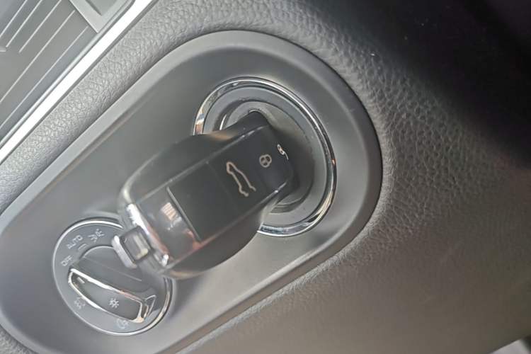 Used Porsche Macan 2016 Macan S 3.0T Vehicle Key