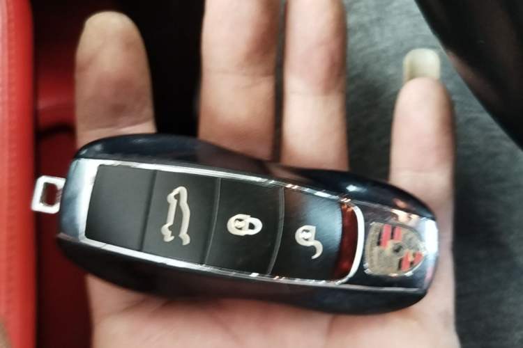 Used Porsche Macan 2016 Macan 2.0T Vehicle Key