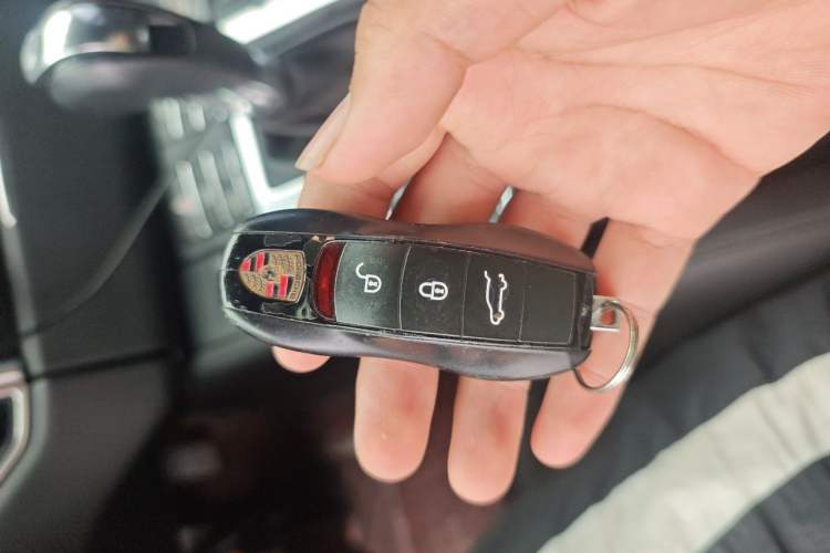 Used Porsche Macan 2016 Macan S 3.0T Vehicle Key