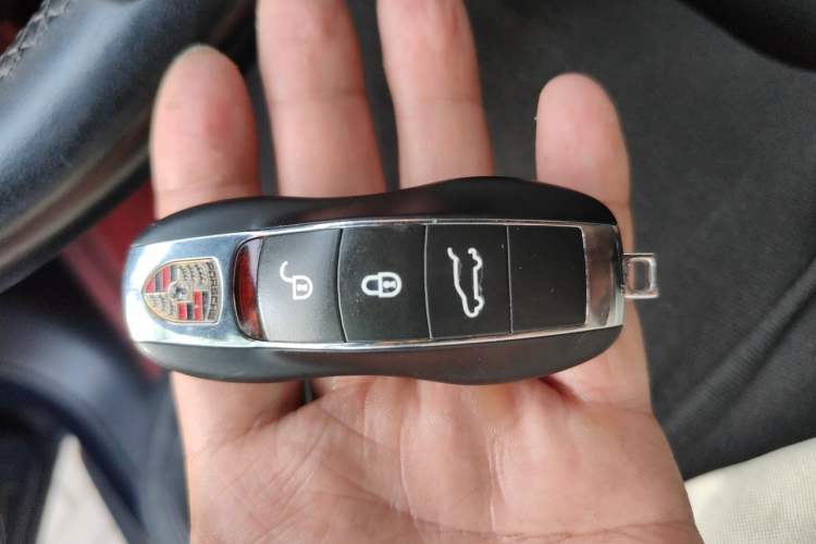 Used Porsche Macan 2016 Macan S 3.0T Vehicle Key