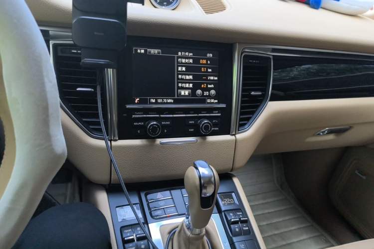 Used Porsche Macan 2016 Macan S 3.0T Audio And AC Panel