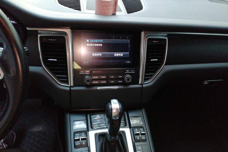 Used Porsche Macan 2016 Macan 2.0T Audio And AC Panel