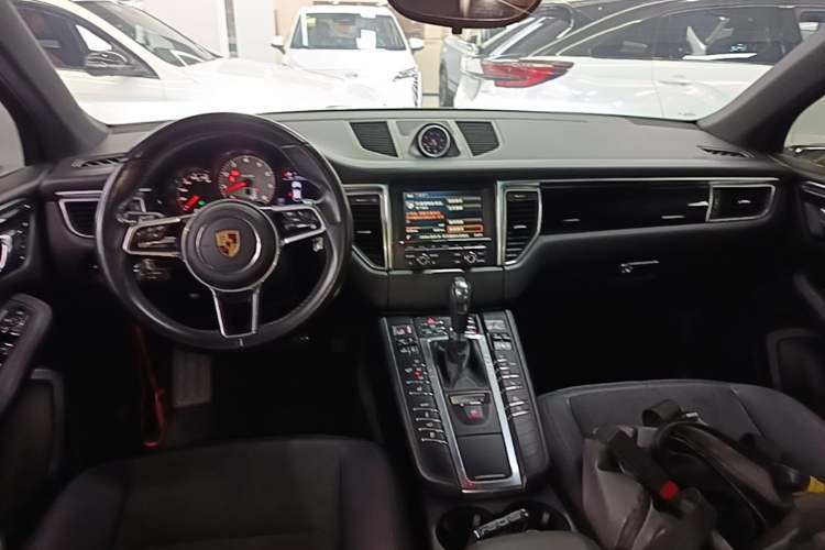 Used Porsche Macan 2016 Macan S 3.0T Center Console