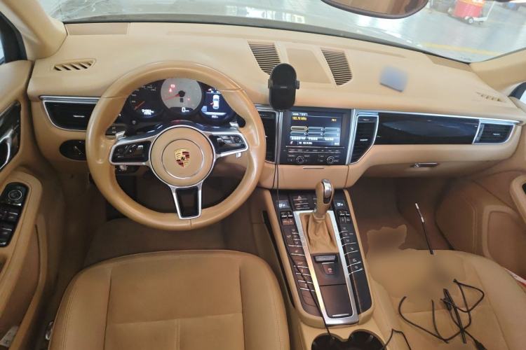 Used Porsche Macan 2016 Macan S 3.0T Center Console