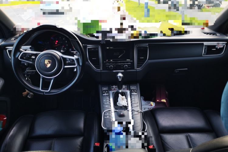Used Porsche Macan 2016 Macan 2.0T Center Console