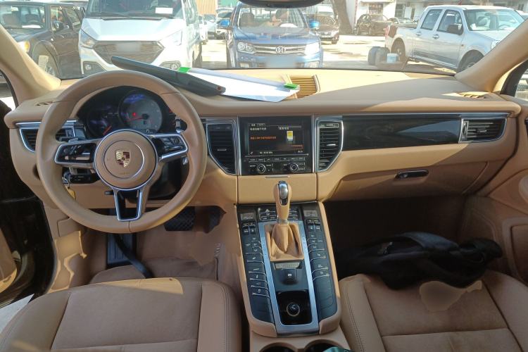 Used Porsche Macan 2016 Macan S 3.0T Center Console