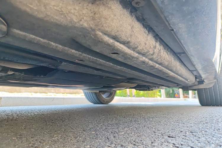 Used Porsche Macan  Chassis Front Left
