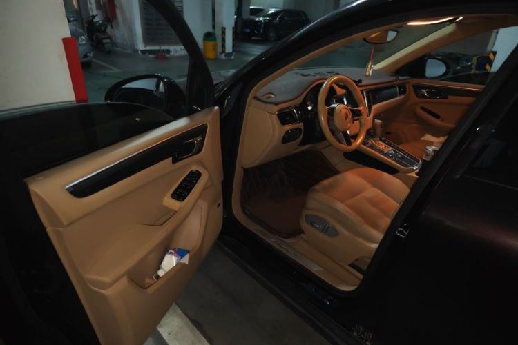Used Porsche Macan 2016 Macan 2.0T Driver Seat