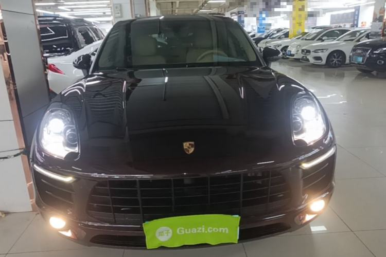 Used Porsche Macan 2016 Macan 2.0T Front