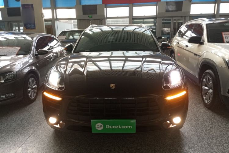 Used Porsche Macan 2016 Macan S 3.0T Front