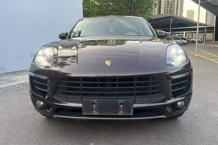 Used Porsche Macan 2016 Macan 2.0T Front